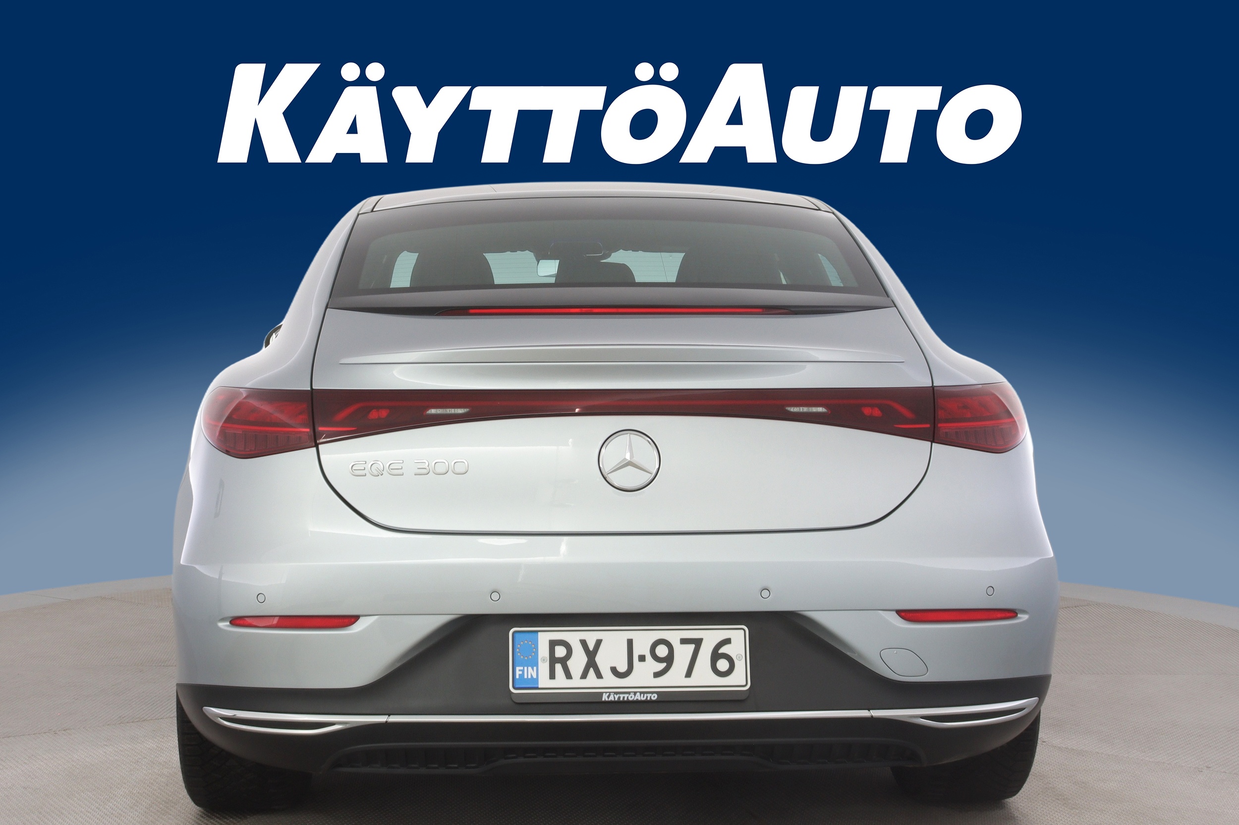 MERCEDES-BENZ EQE 2024