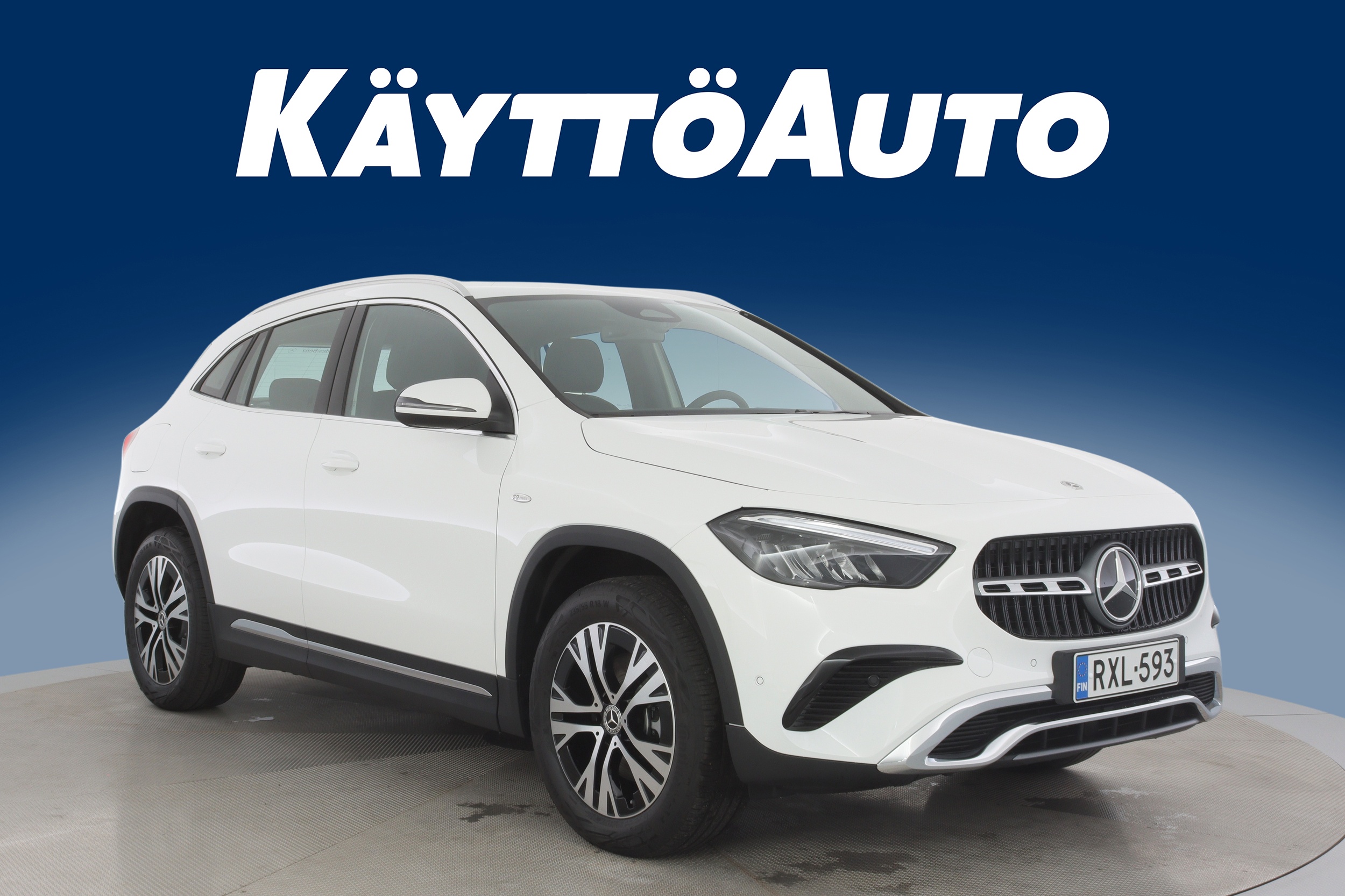 MERCEDES-BENZ GLA 6
