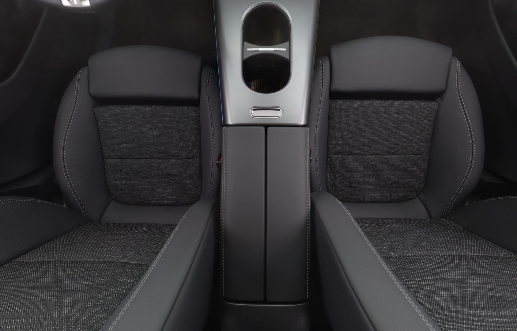 MERCEDES-BENZ CLA 2026