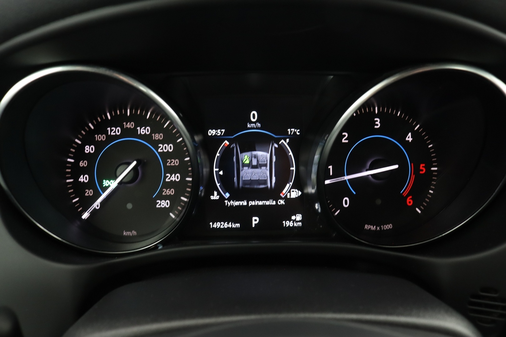 JAGUAR XE 2016