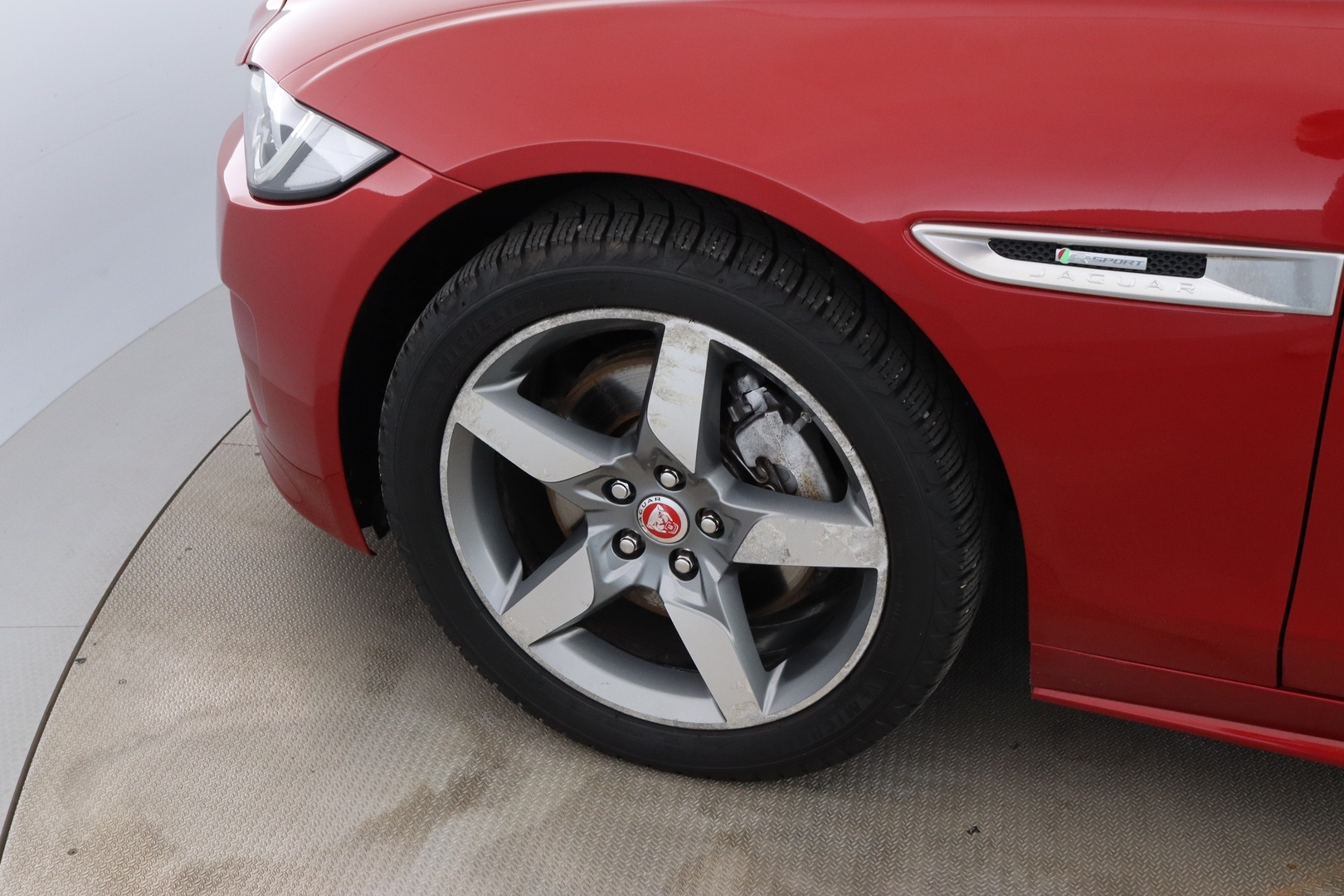JAGUAR XE 2016
