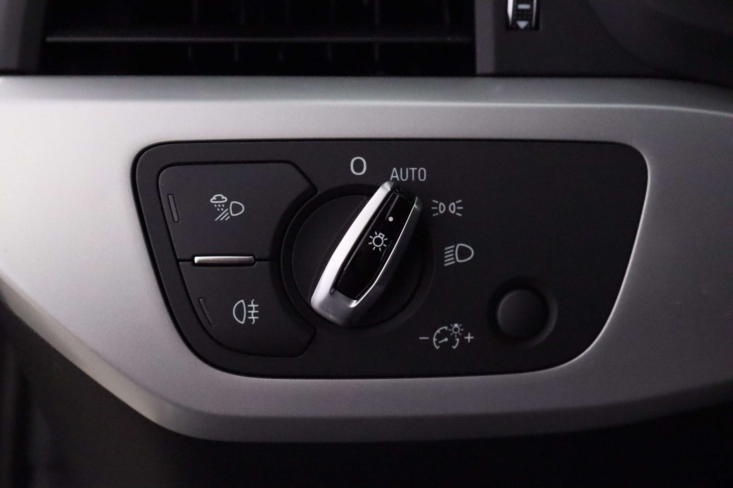 AUDI A4 allroad quattro 2018