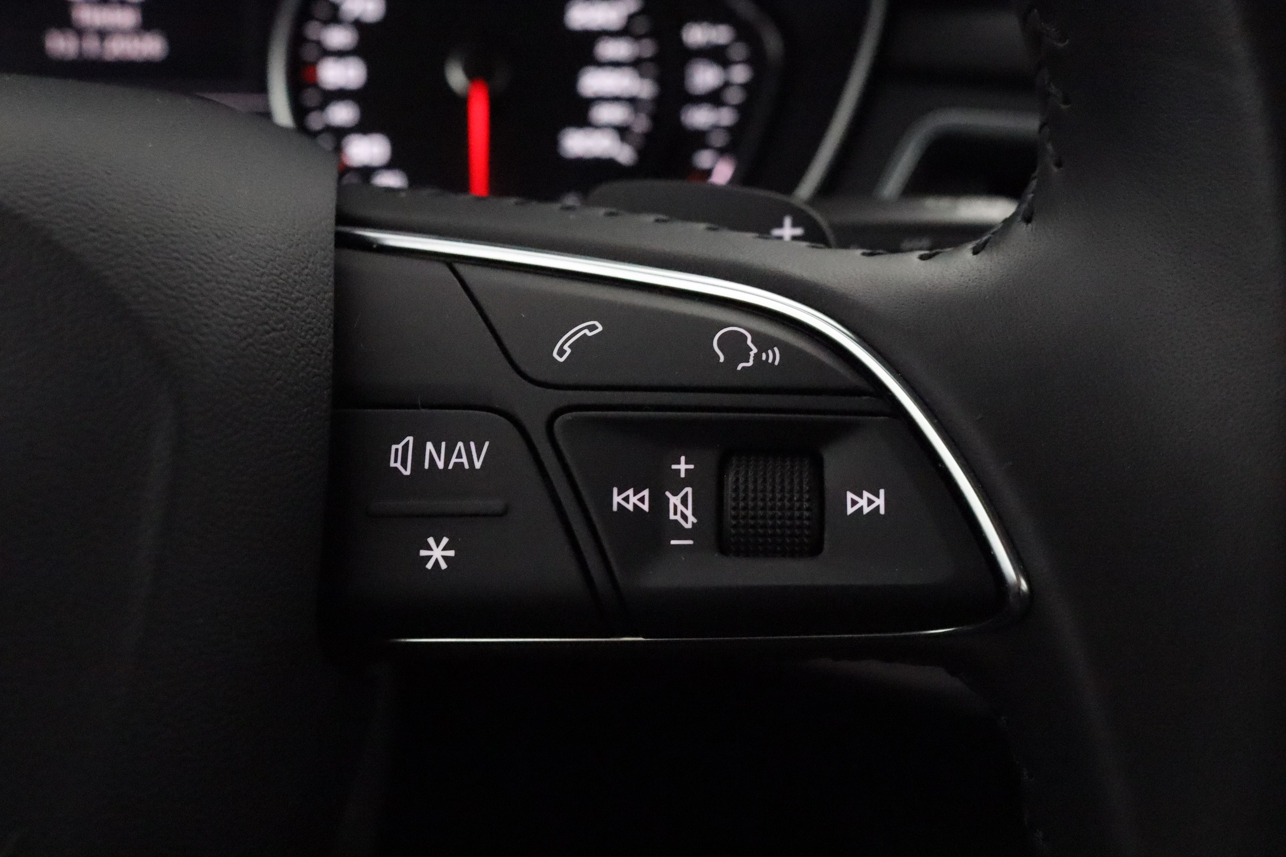 AUDI A4 allroad quattro 2018