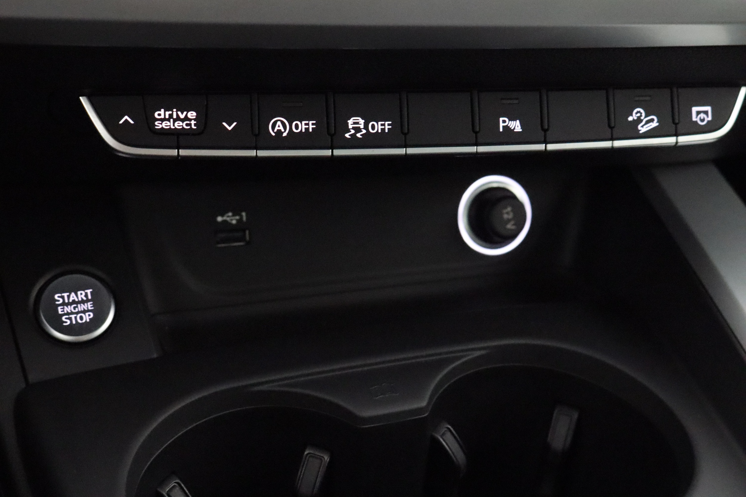 AUDI A4 allroad quattro 2018