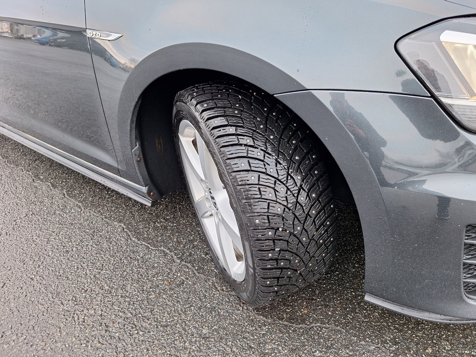 VOLKSWAGEN Golf 2015