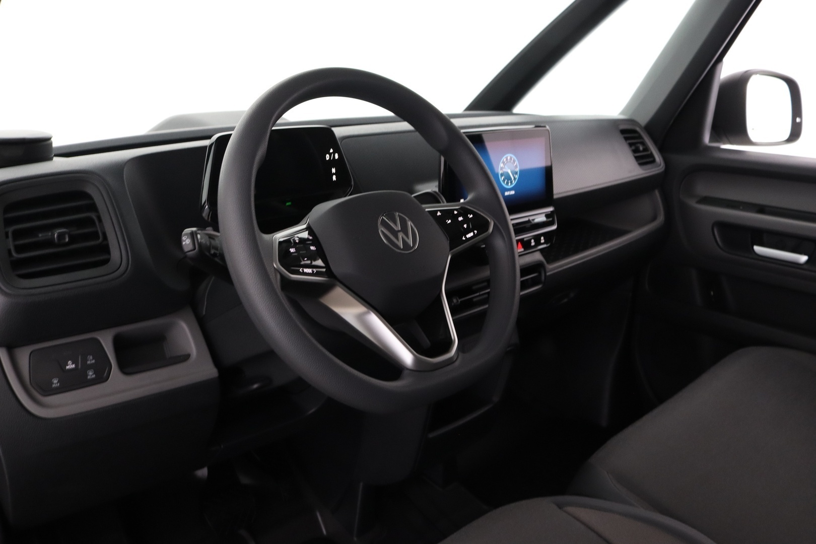 VOLKSWAGEN ID. Buzz Cargo 15
