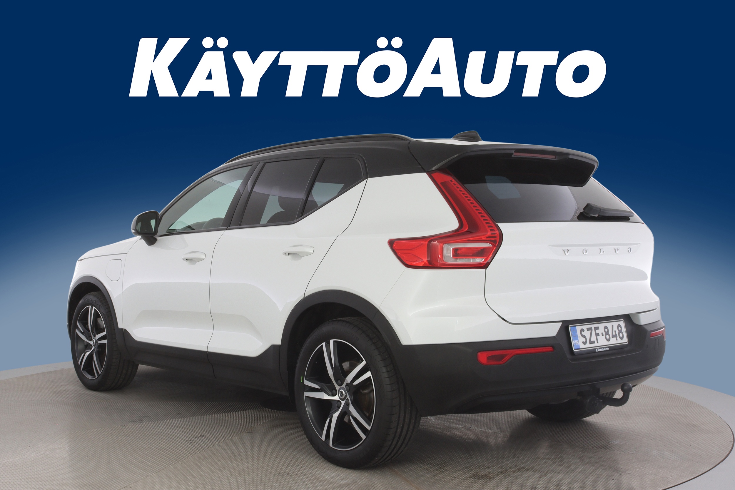 VOLVO XC40 2020
