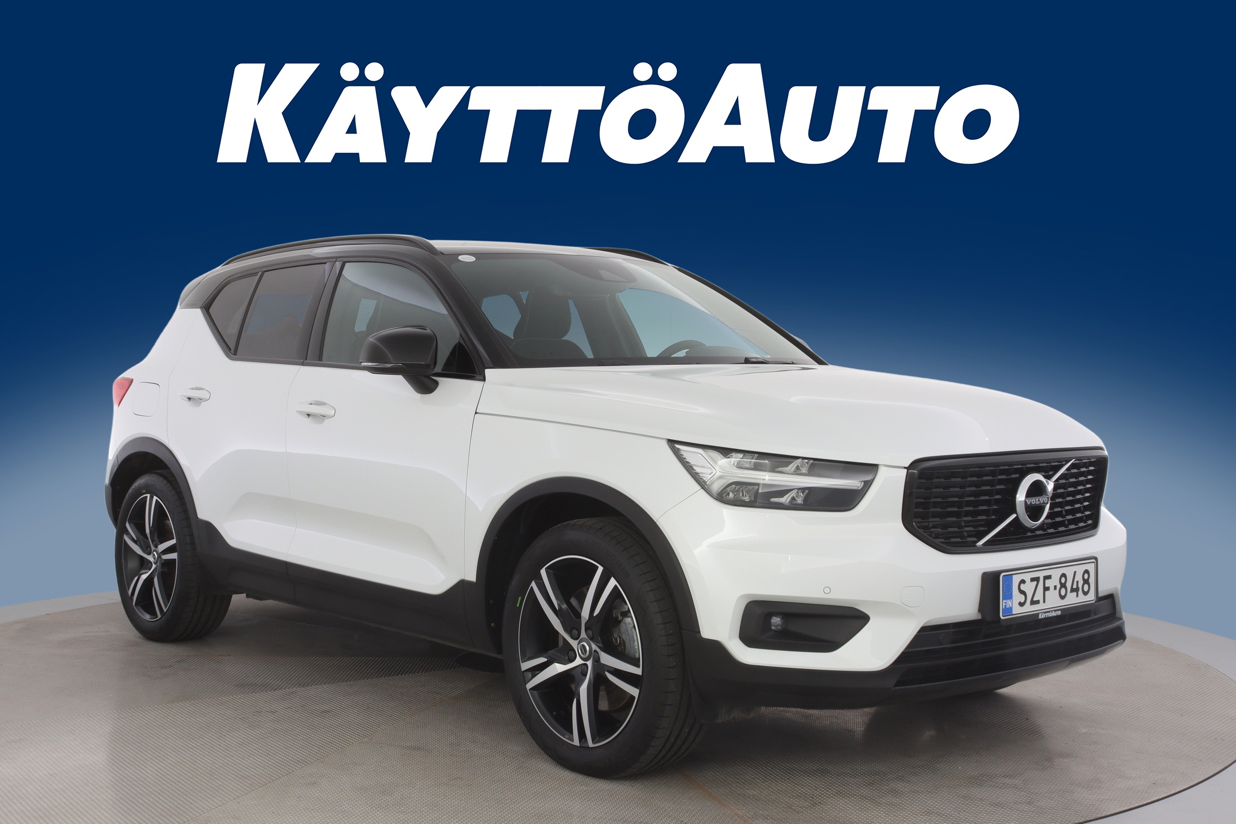 VOLVO XC40 2020