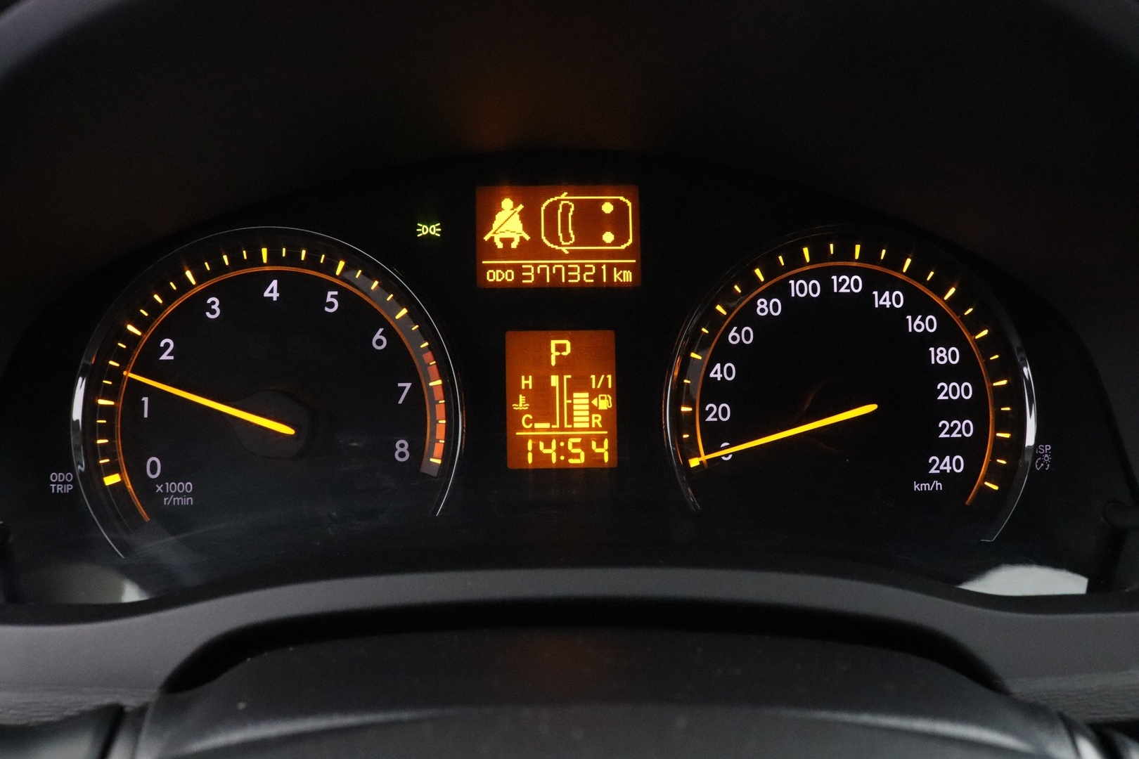 TOYOTA Avensis 18