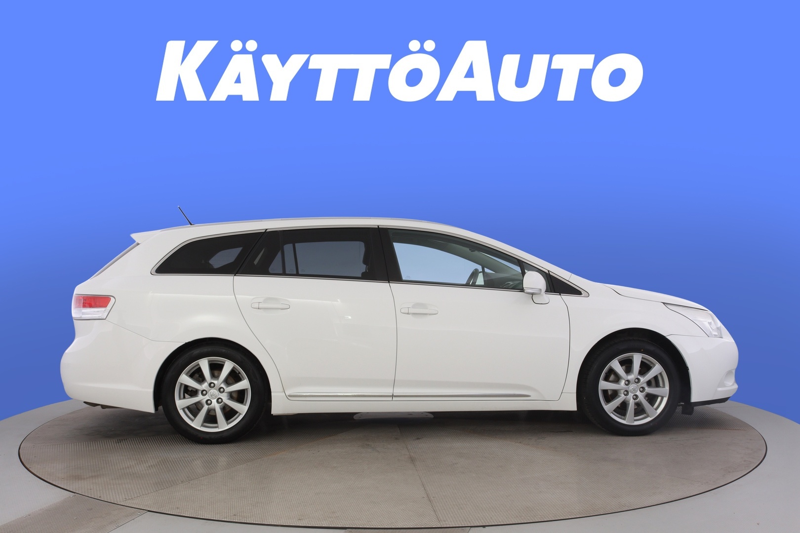 TOYOTA Avensis 6