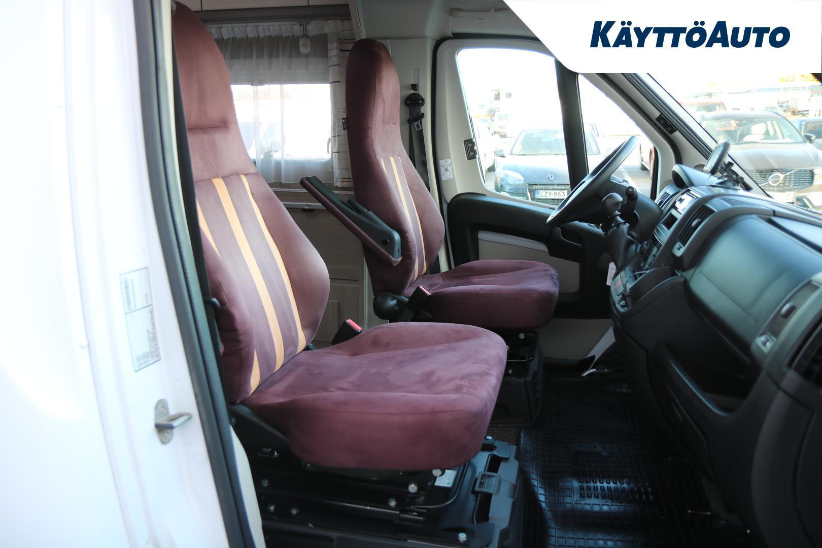 DETHLEFFS Globe 2012