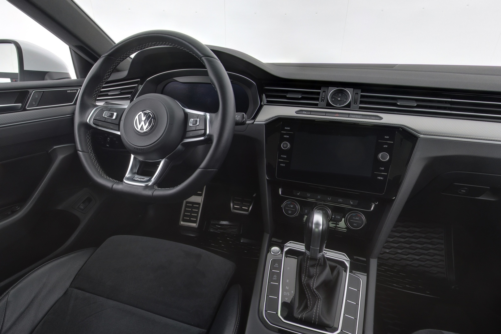 VOLKSWAGEN Arteon 2017