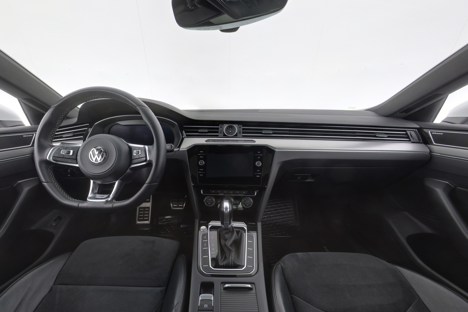 VOLKSWAGEN Arteon 2017