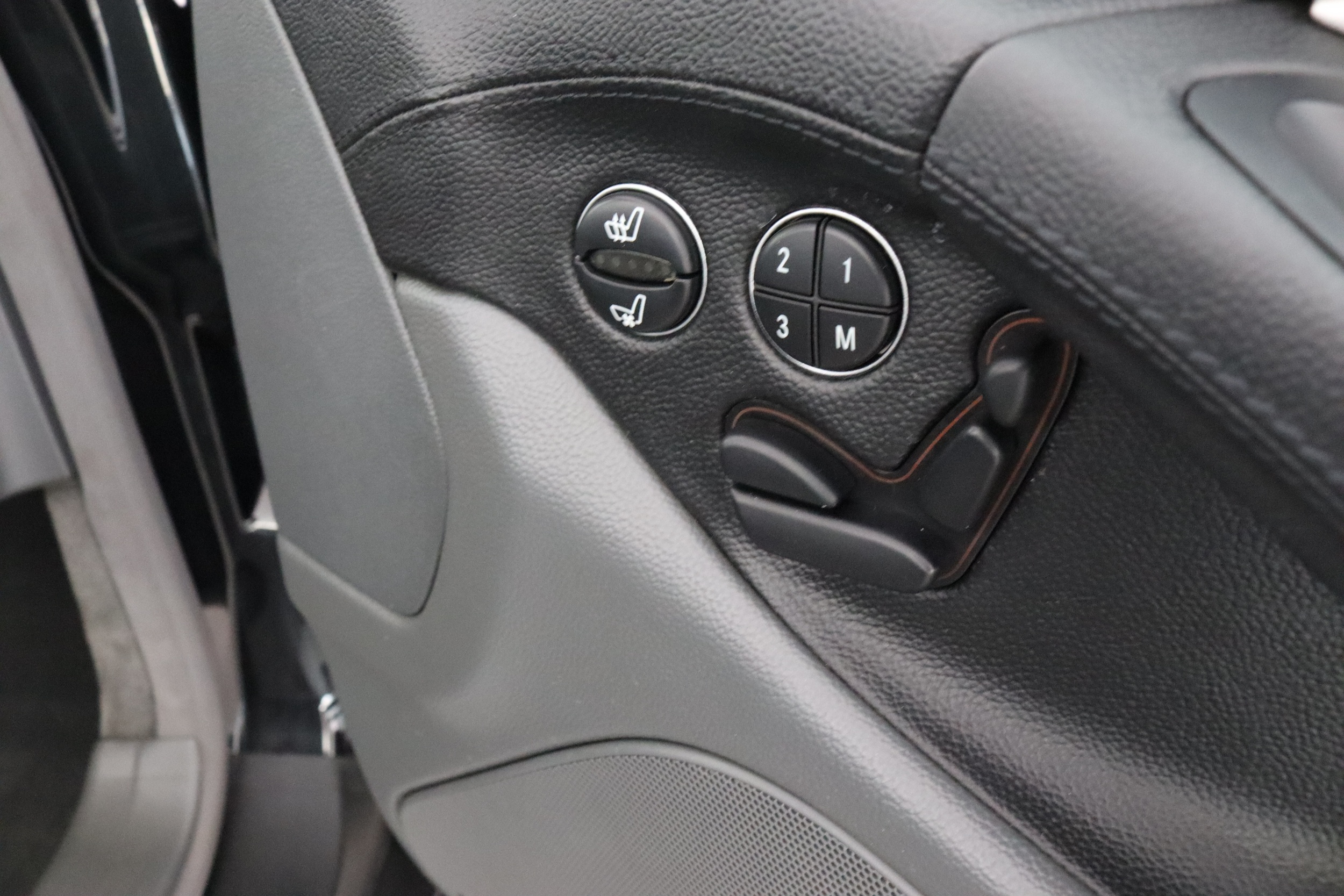 MERCEDES-BENZ SL 2003