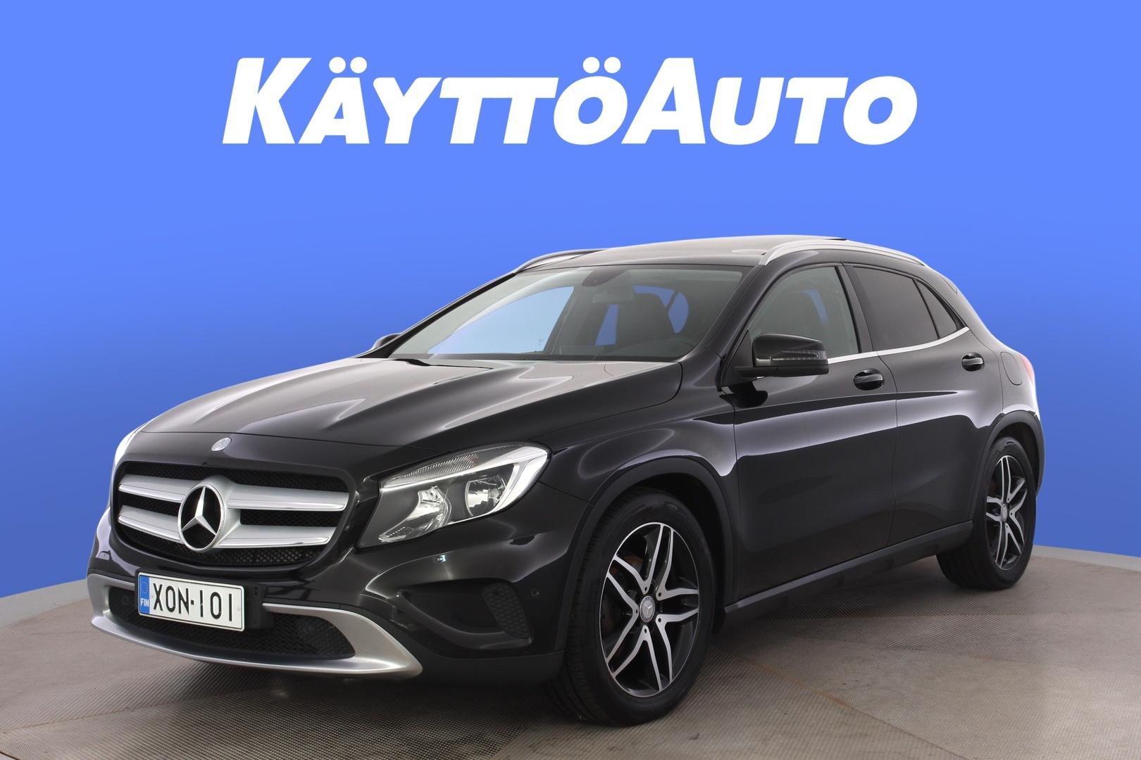 MERCEDES-BENZ GLA 1