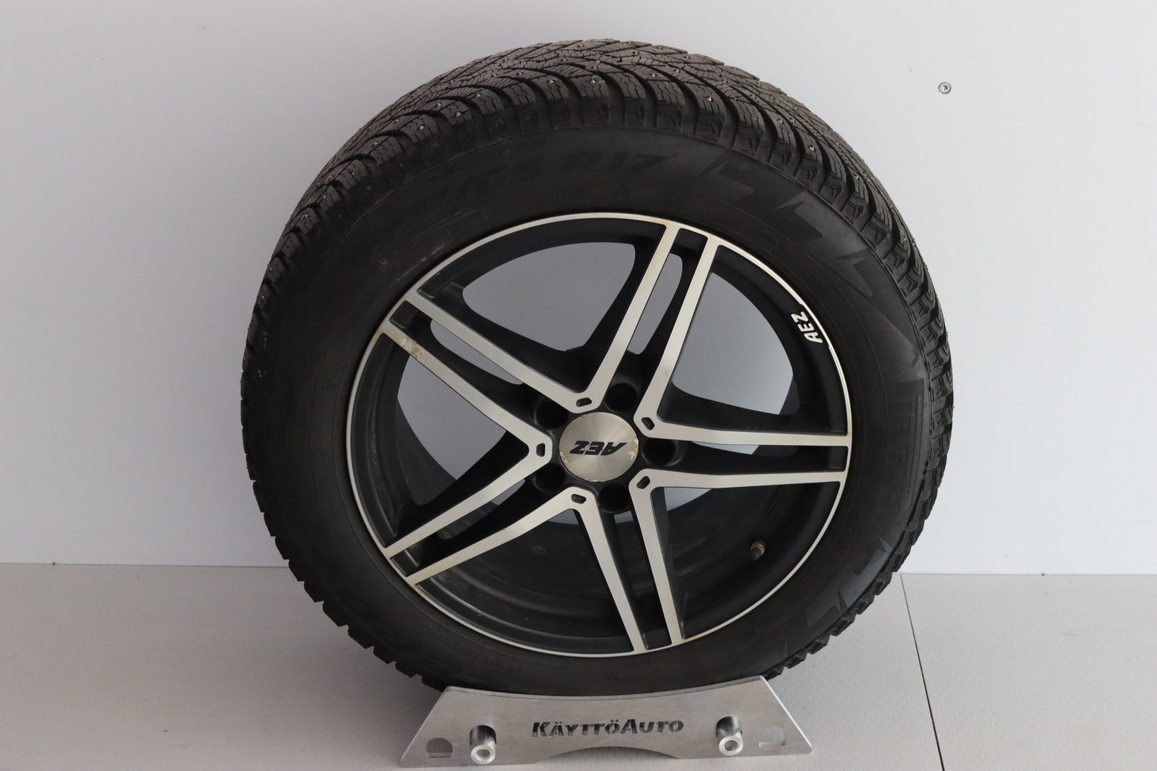 MERCEDES-BENZ GLA 30