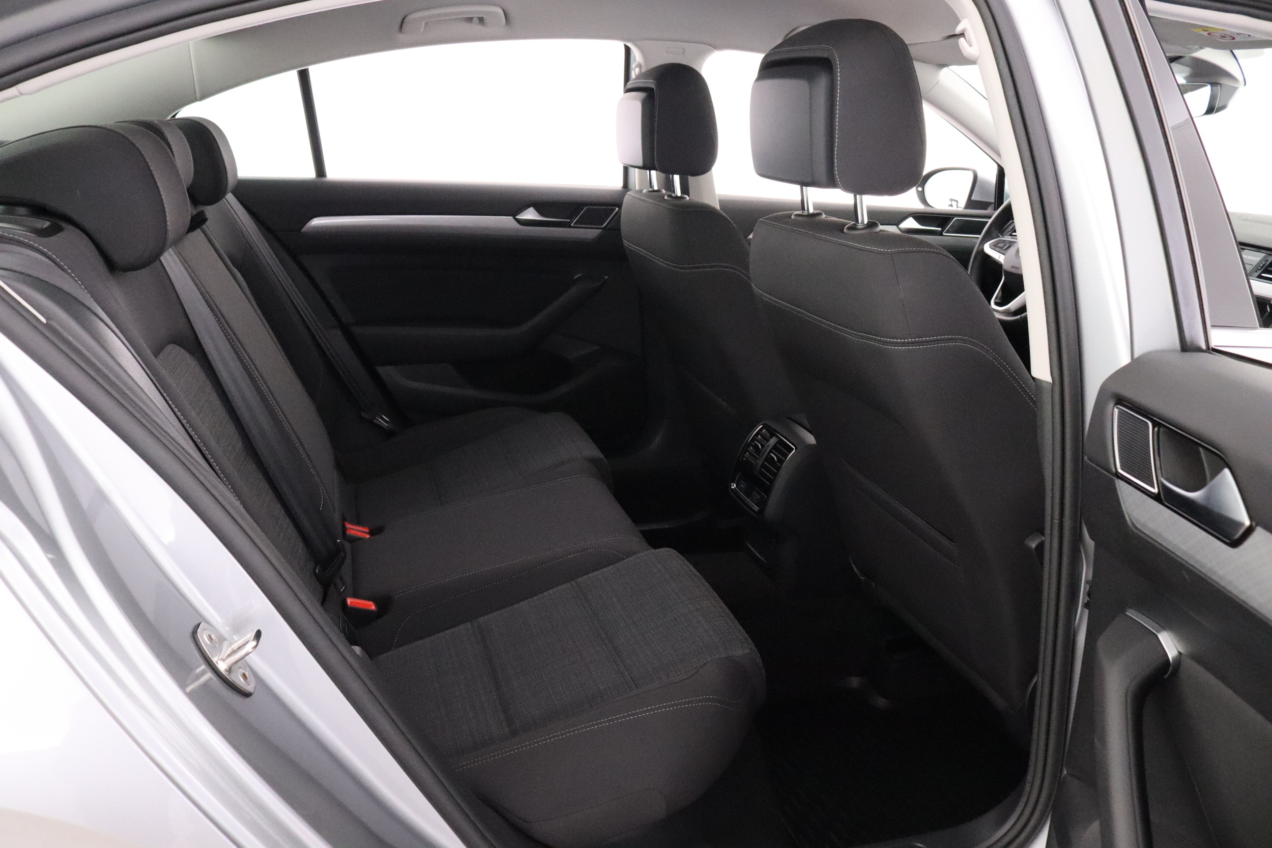 VOLKSWAGEN Passat 2020