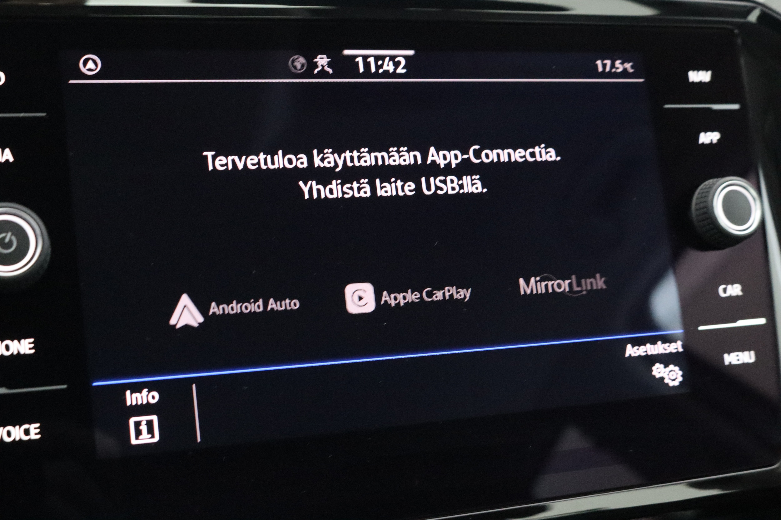 VOLKSWAGEN Passat 2020