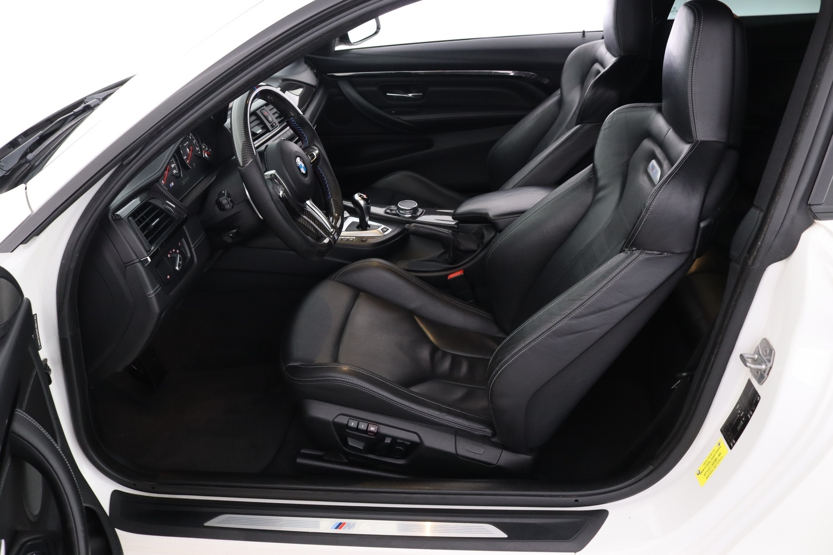 BMW M4 12