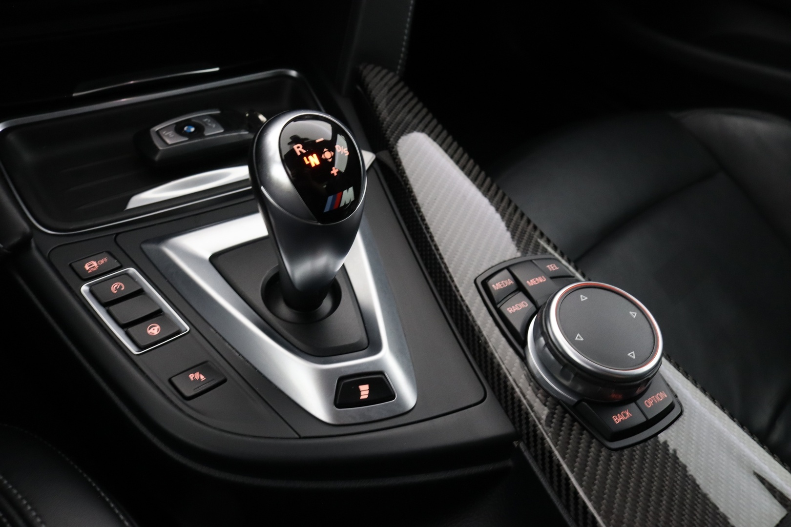 BMW M4 28