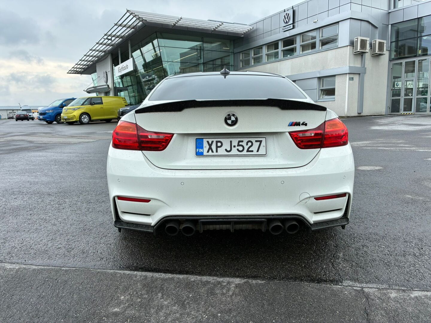 BMW M4 2015
