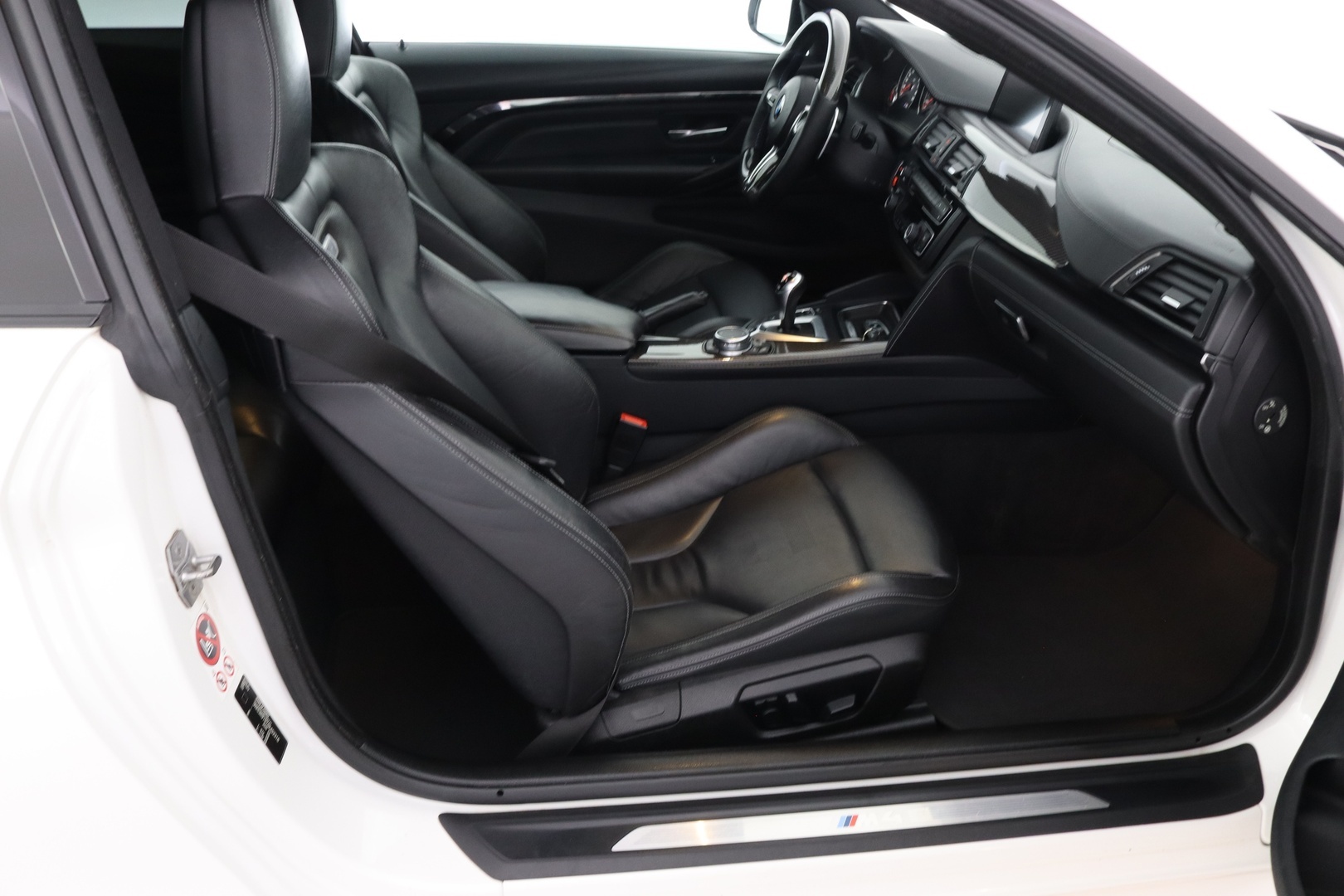 BMW M4 34