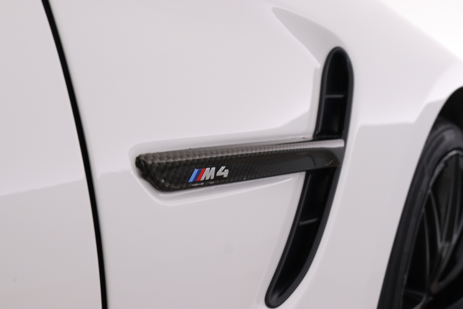 BMW M4 38