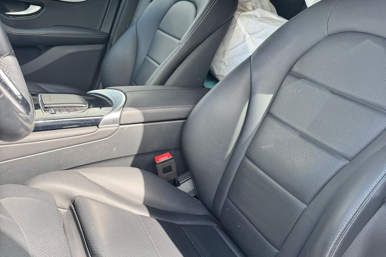 MERCEDES-BENZ GLC 2021
