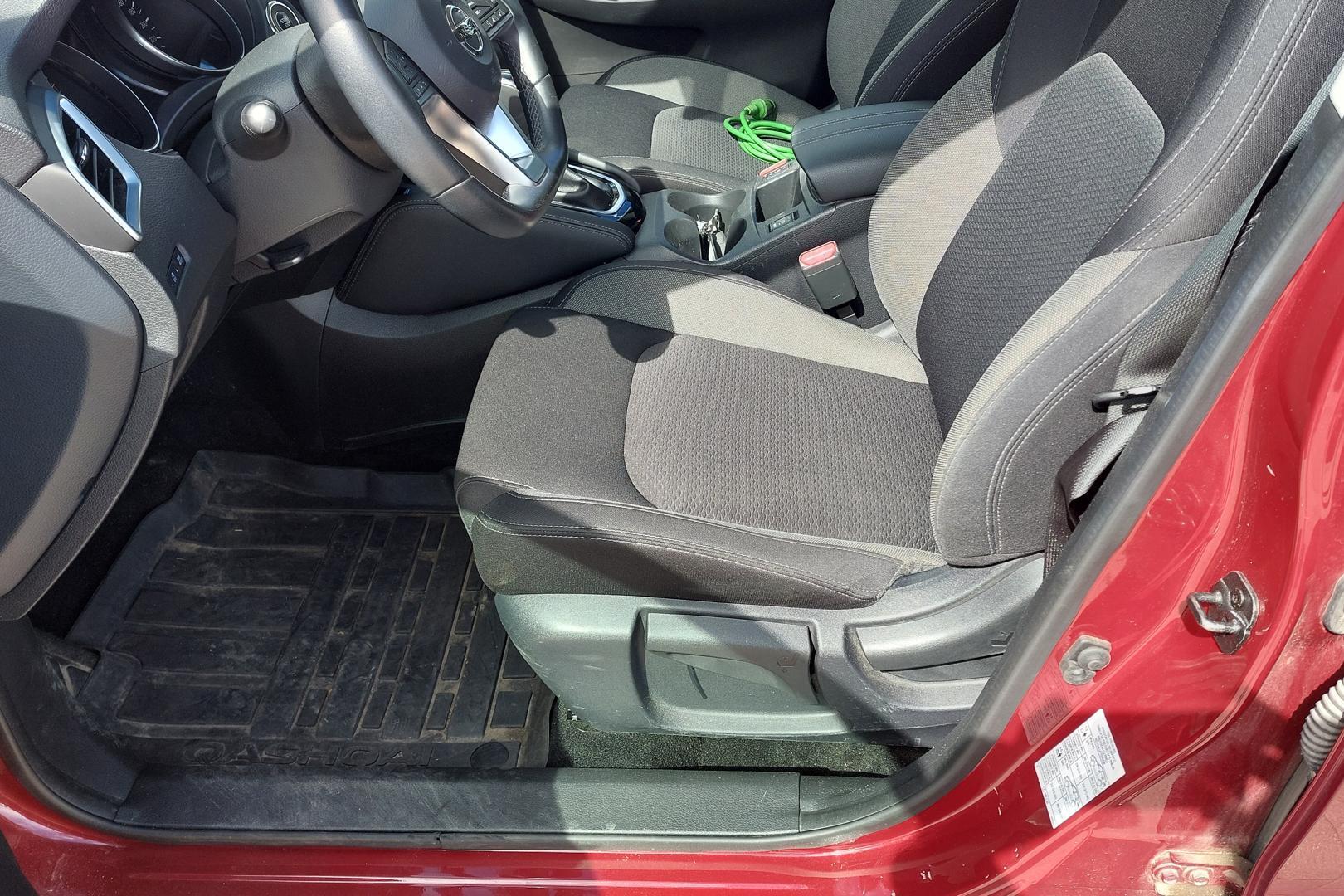 NISSAN Qashqai 2021