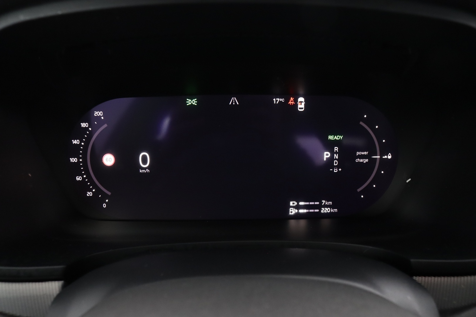 VOLVO S90 25