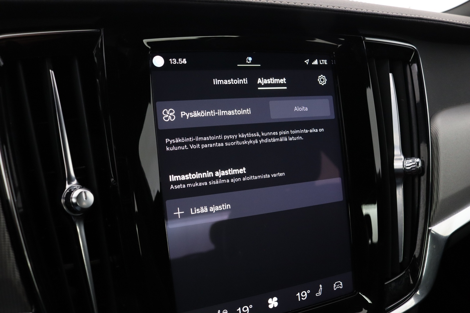 VOLVO S90 32