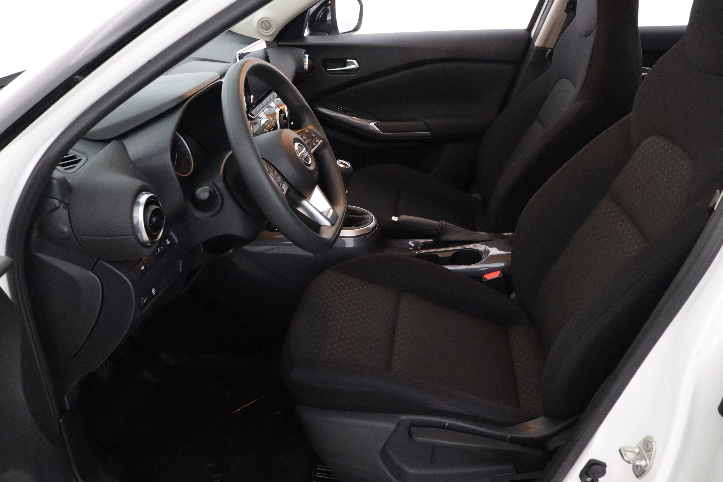 NISSAN Juke 12