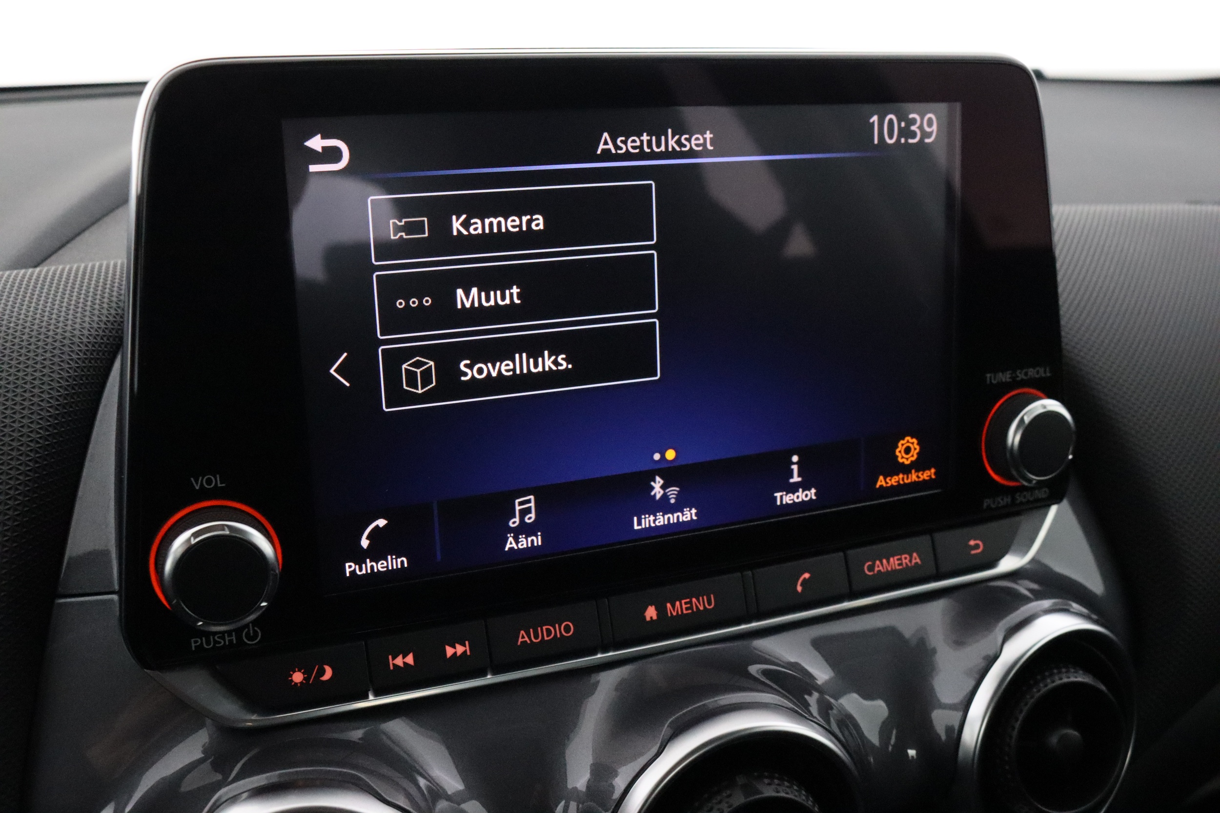 NISSAN Juke 26