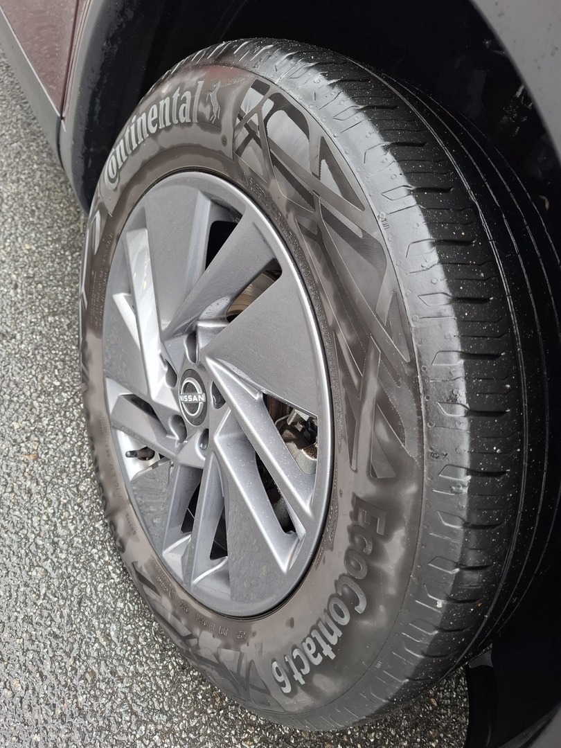 NISSAN Qashqai 2024