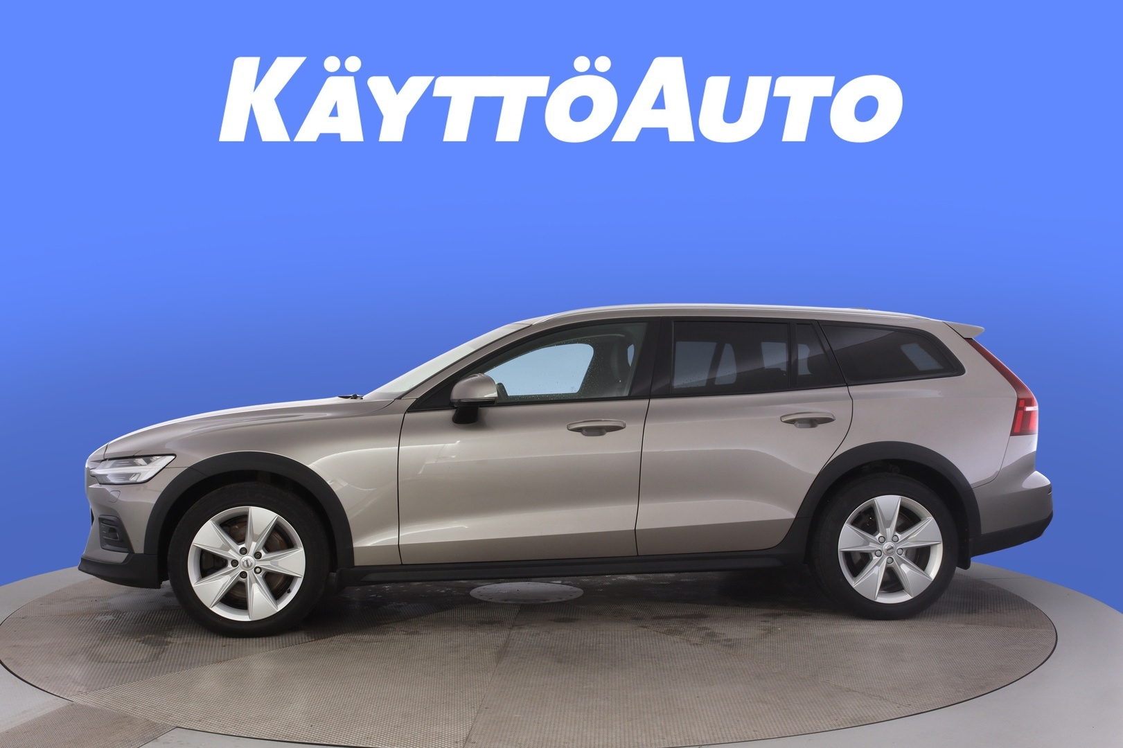 VOLVO V60 Cross Country 2019