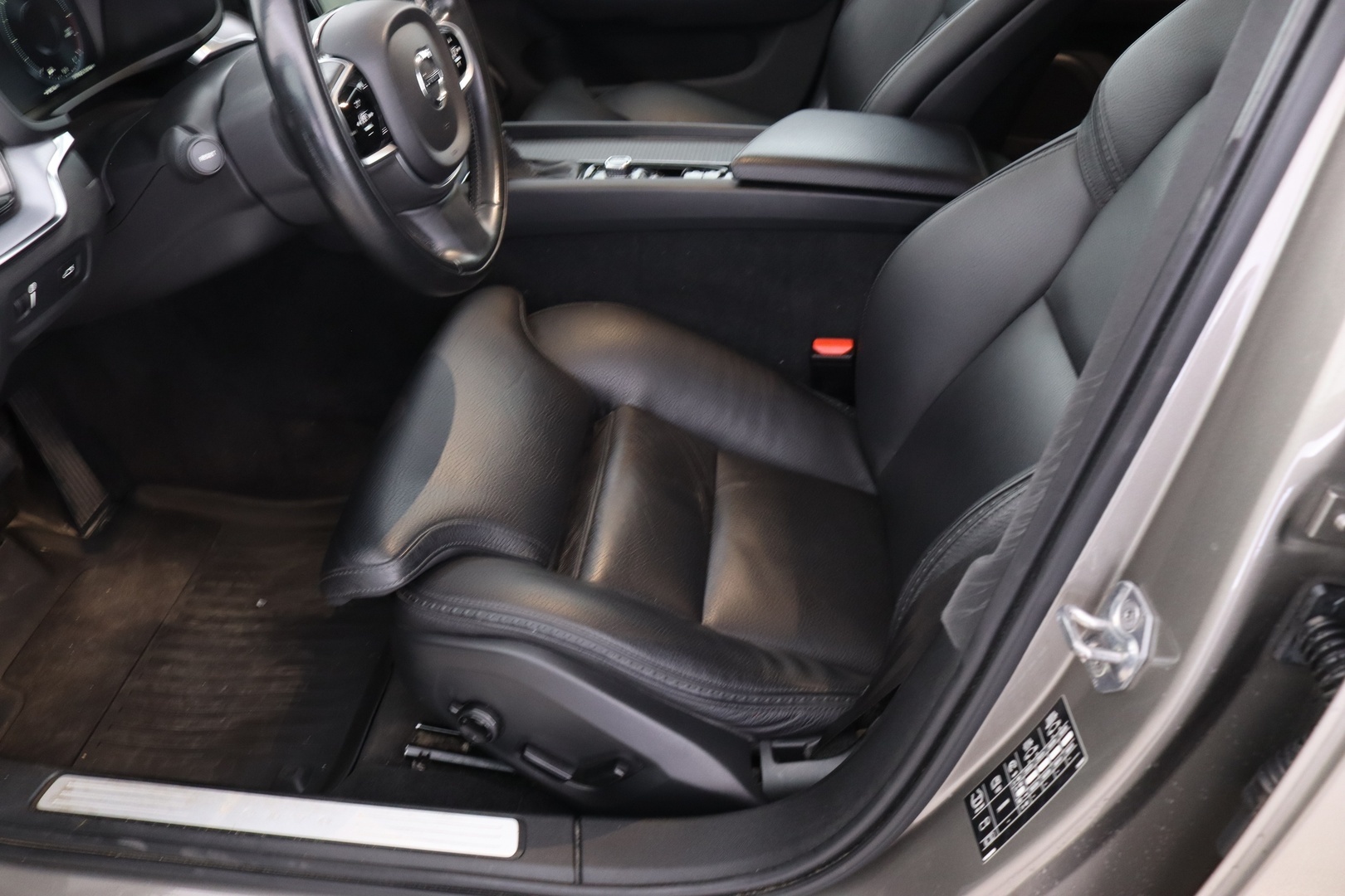 VOLVO V60 Cross Country 2019