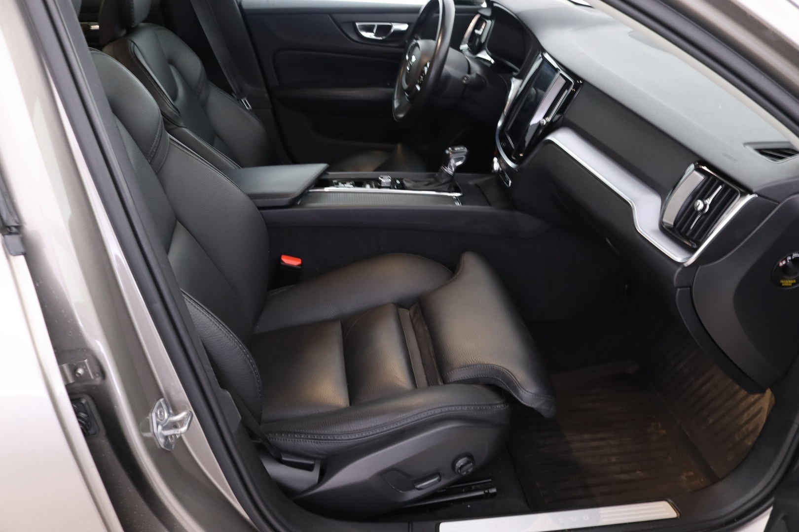 VOLVO V60 Cross Country 2019