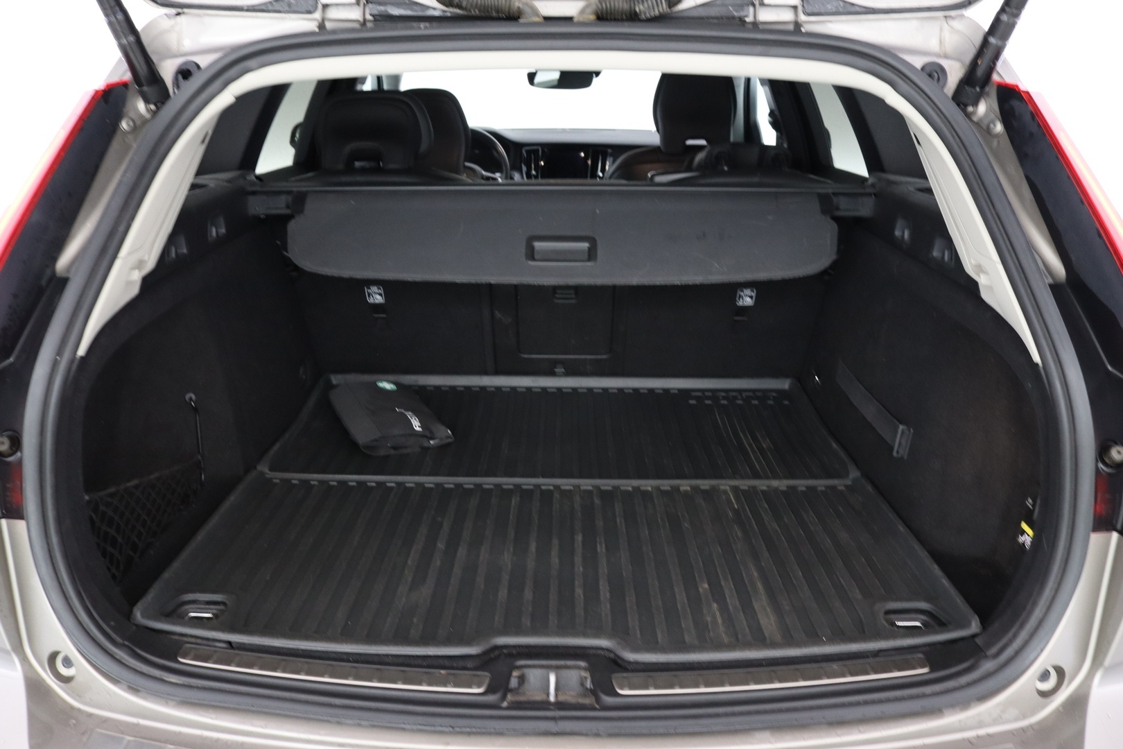 VOLVO V60 Cross Country 2019