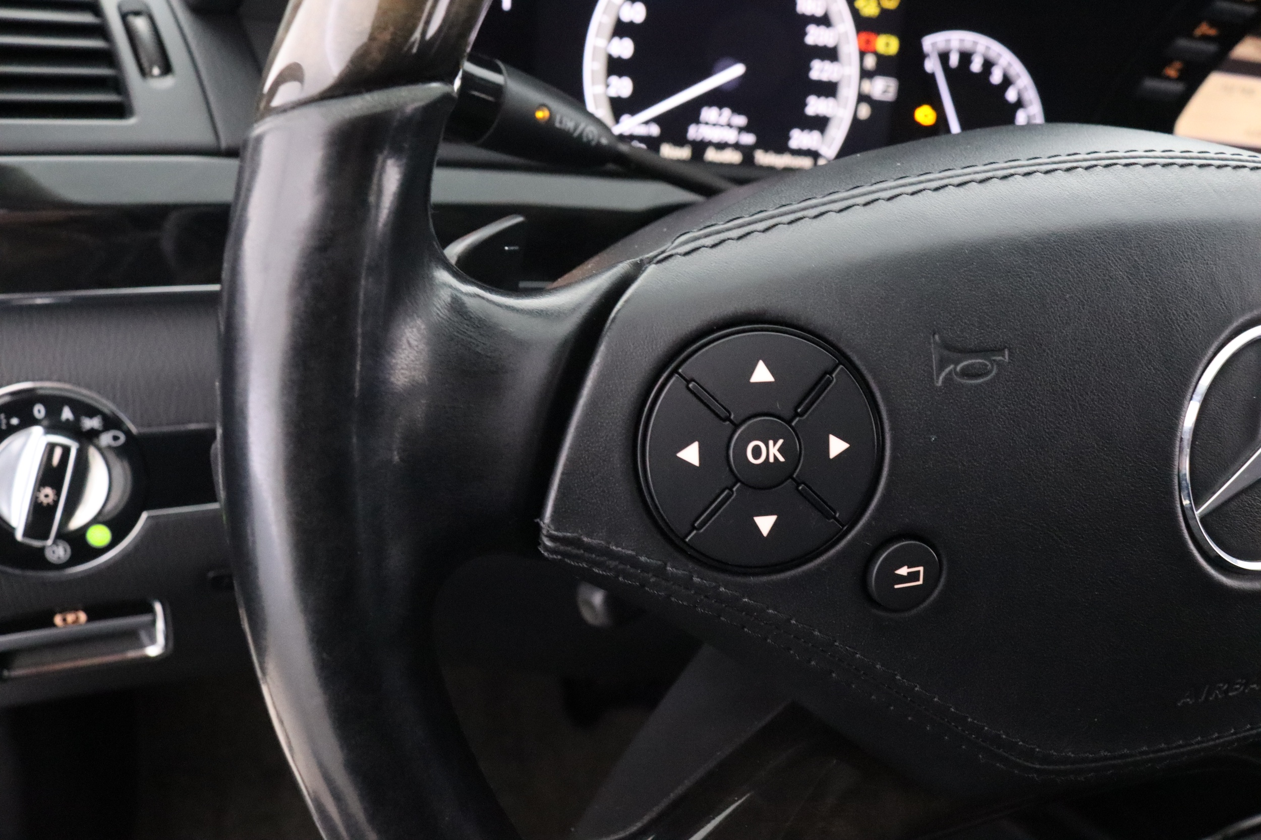 MERCEDES-BENZ S 2009