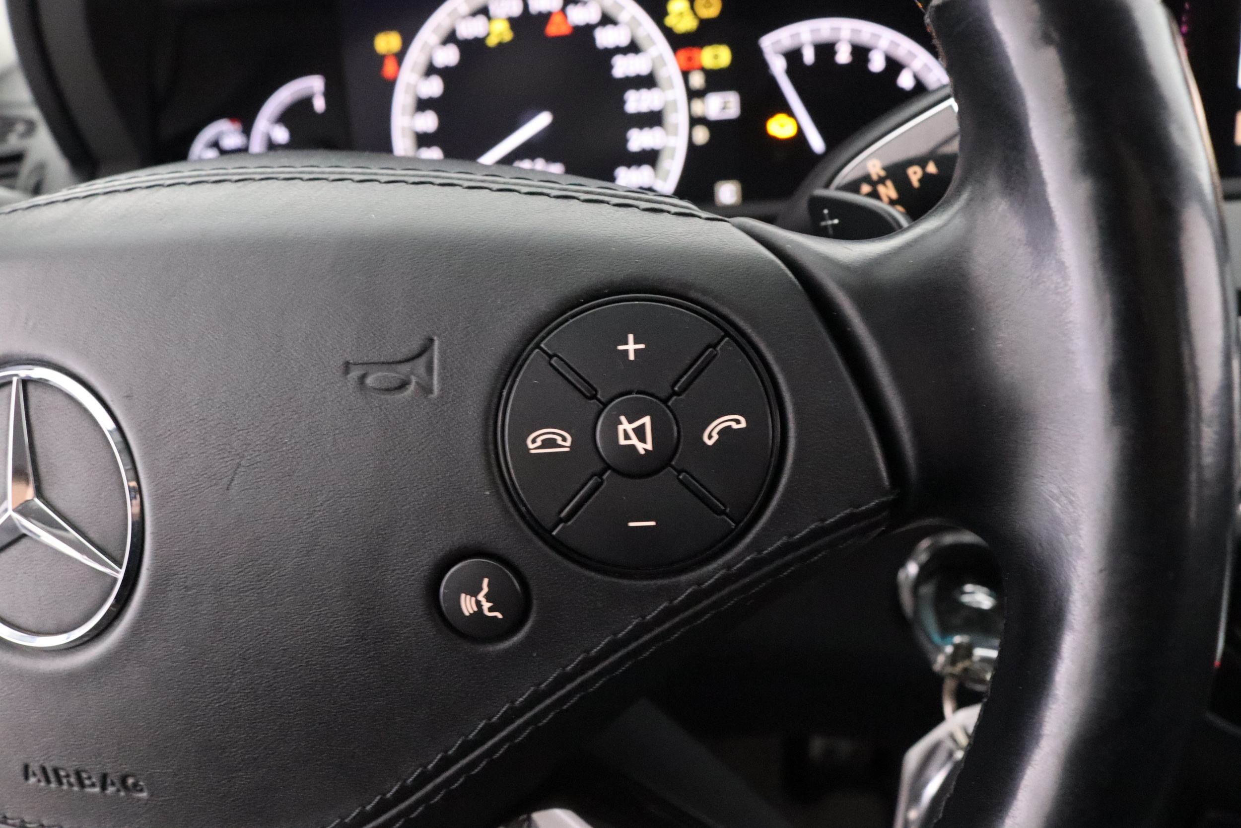 MERCEDES-BENZ S 2009