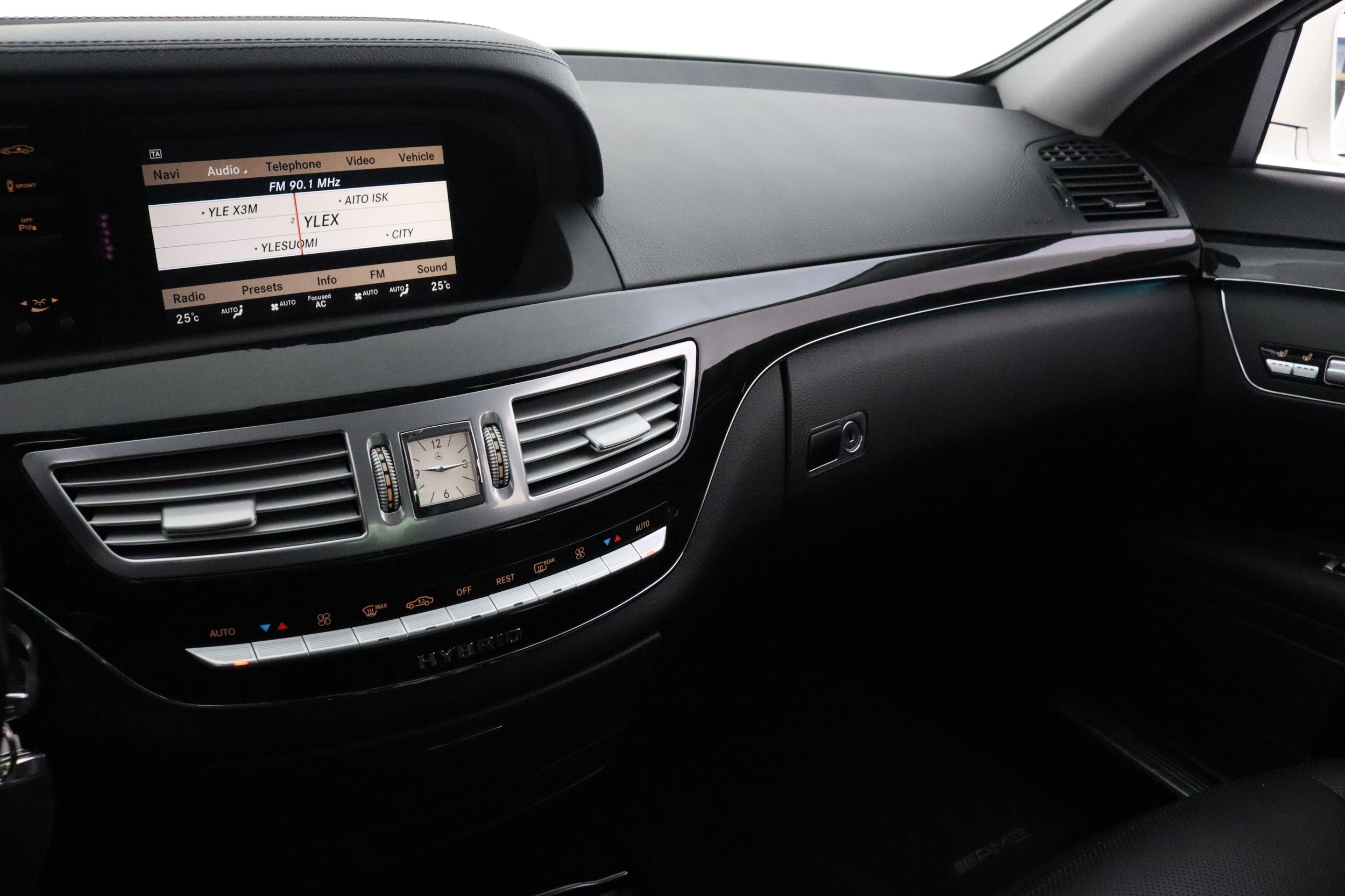 MERCEDES-BENZ S 2009