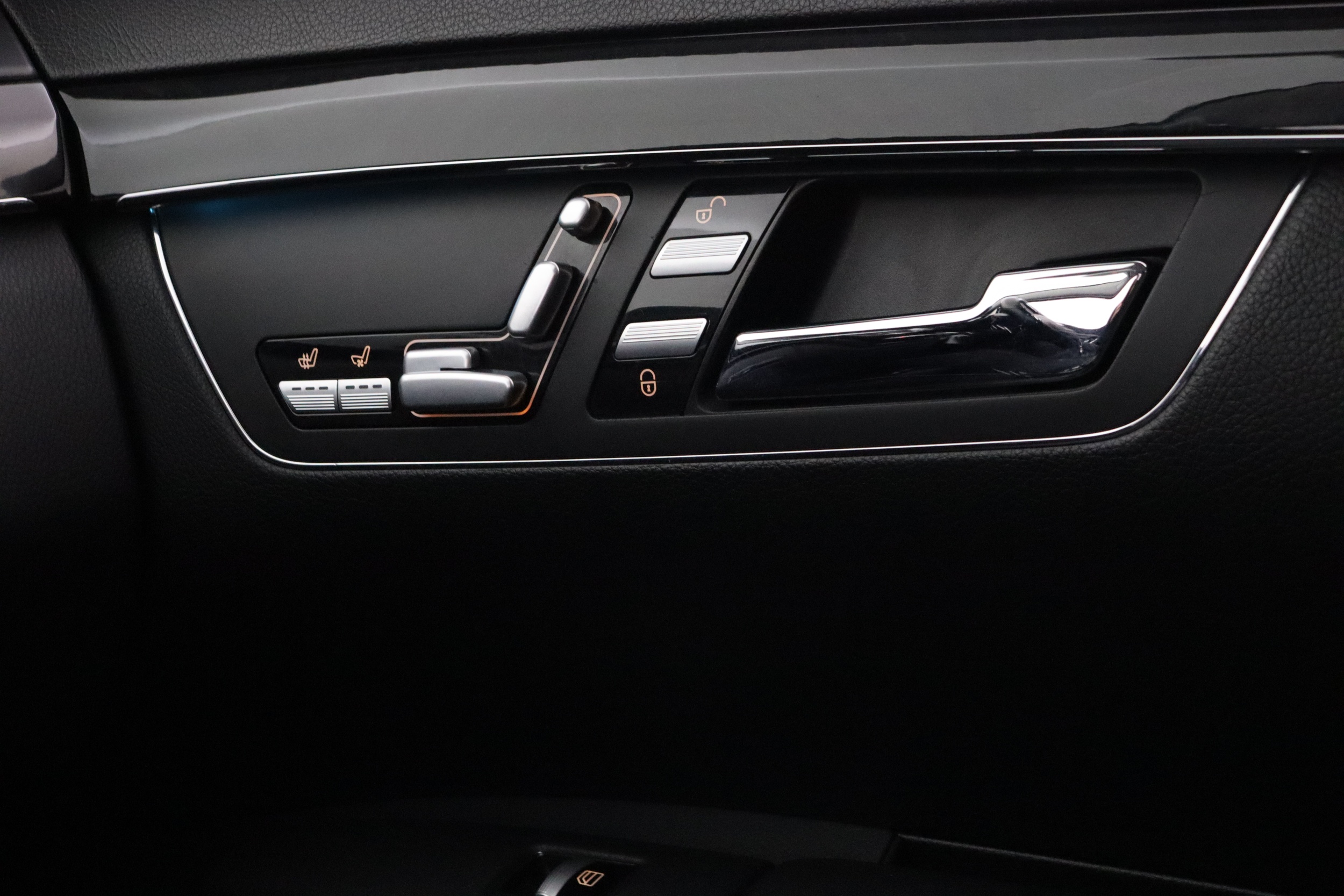 MERCEDES-BENZ S 2009