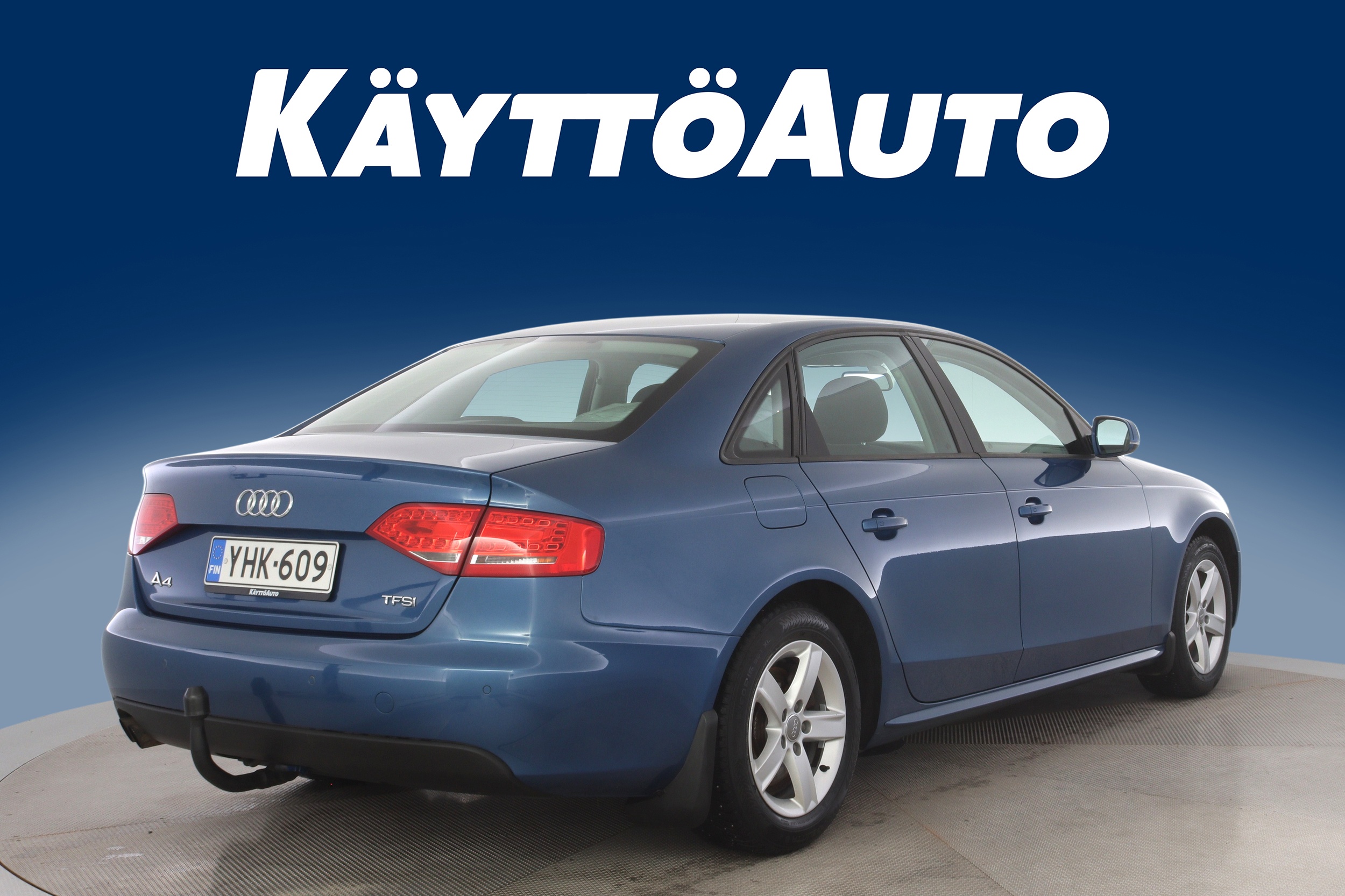AUDI A4 2011