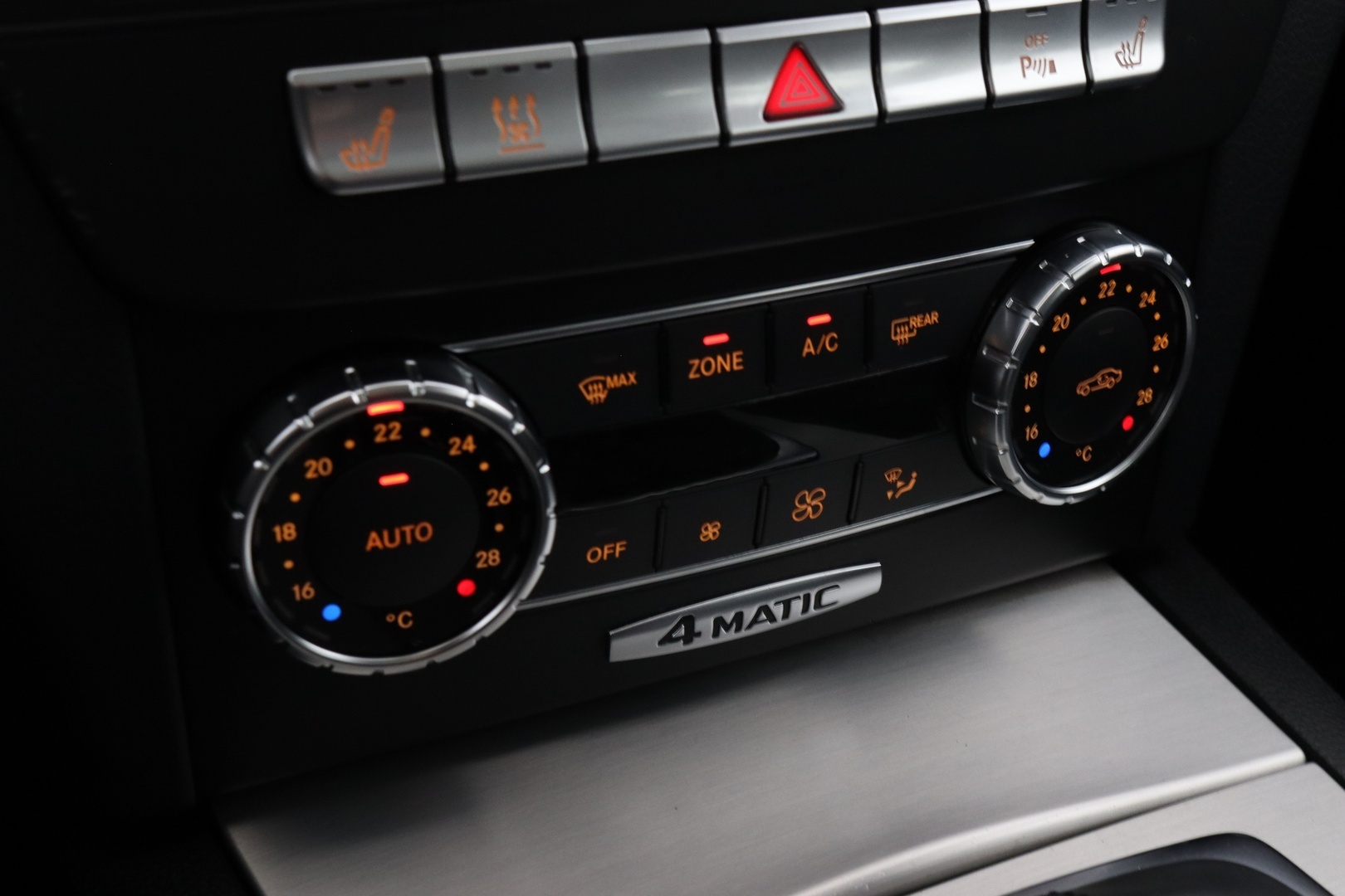 MERCEDES-BENZ C 28
