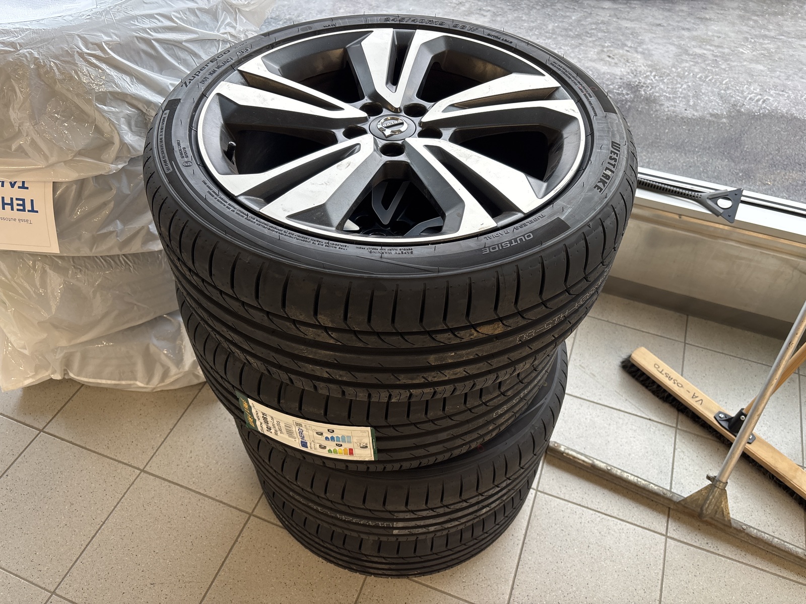 VOLVO V60 Cross Country 2019