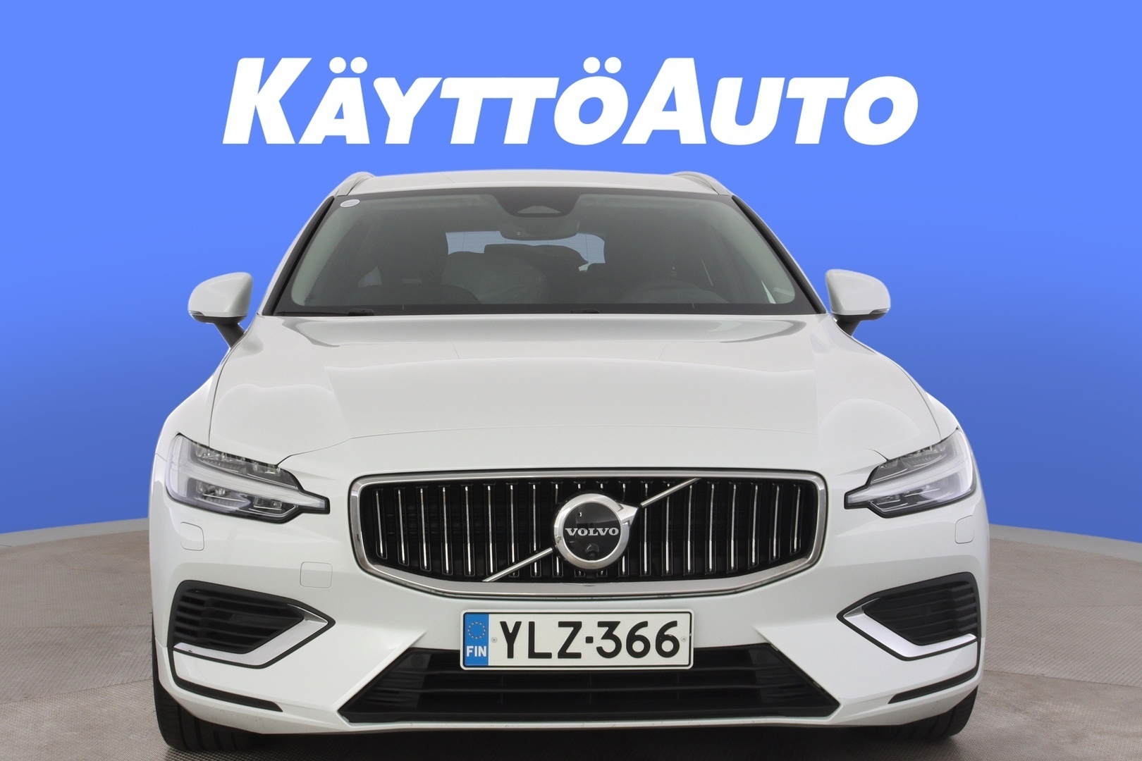 VOLVO V60 10