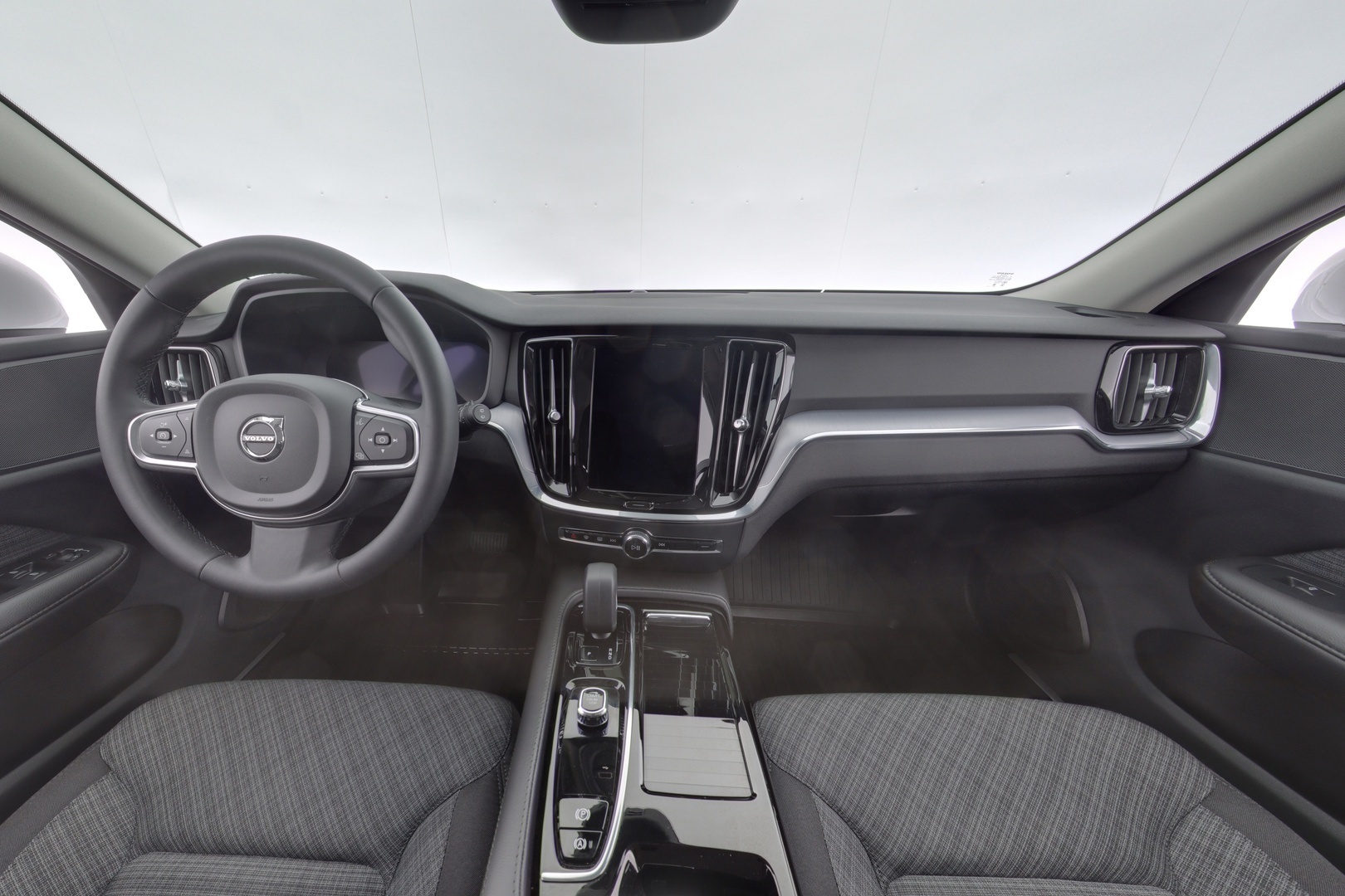 VOLVO V60 11