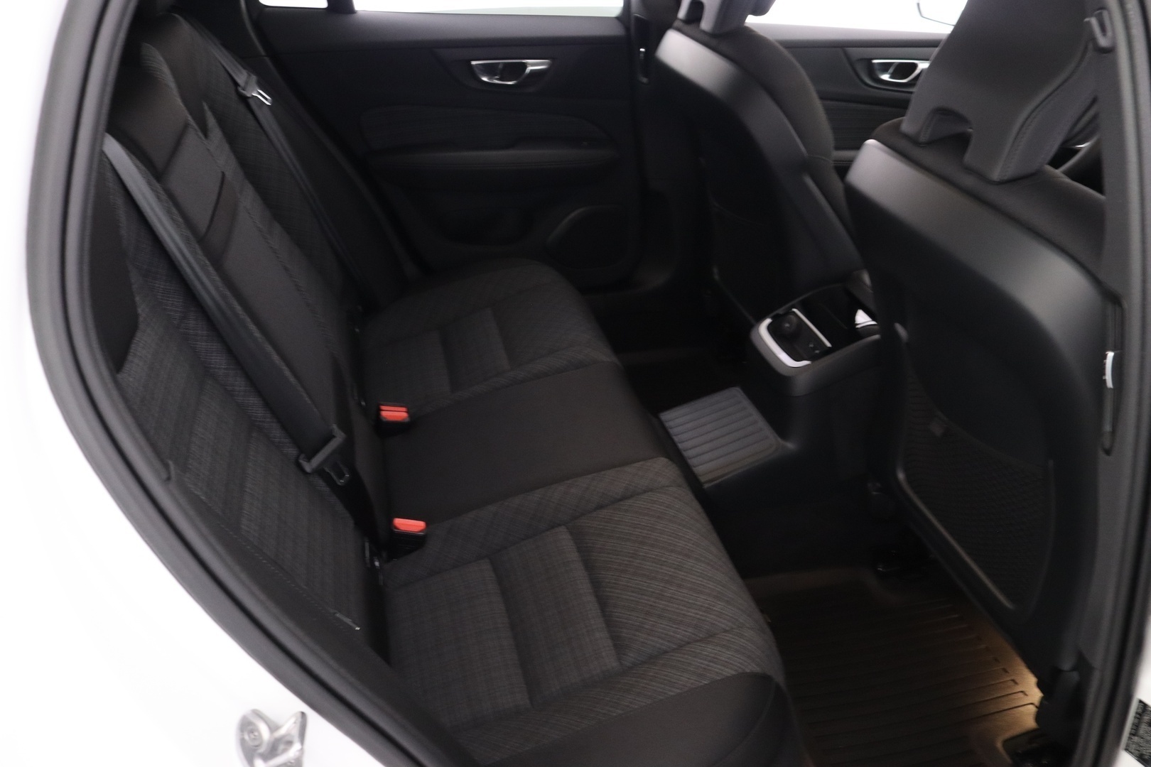 VOLVO V60 18