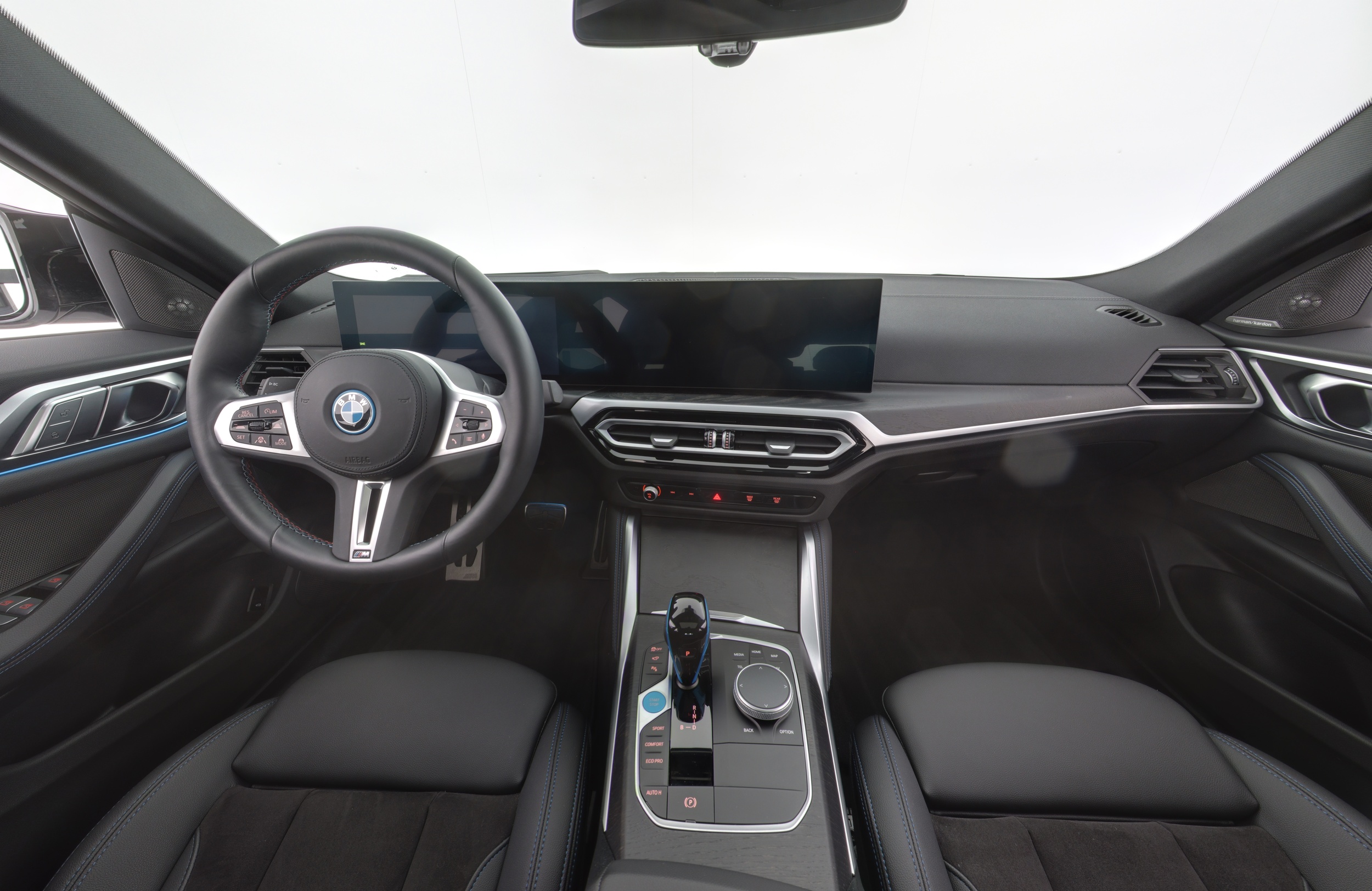 BMW i4 2023