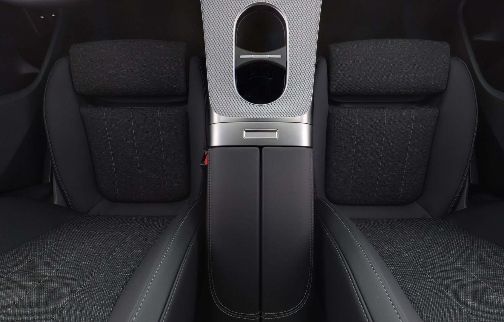 MERCEDES-BENZ GLC 2026